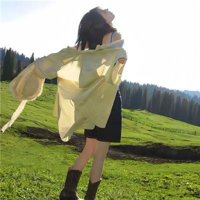 怪笑少女